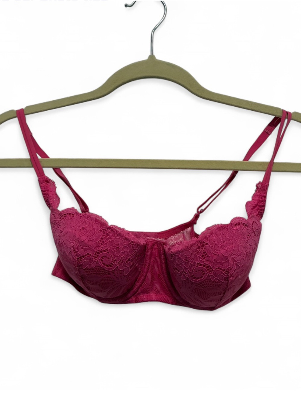 Victoria’s Secret Pink Lace Underwire Bra